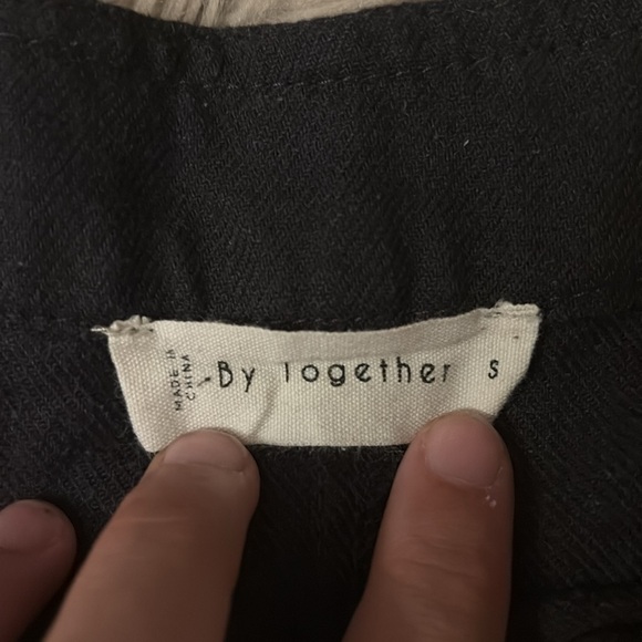 By Together linen blend overall apron front adjustable strap romper - Picture 3 of 6